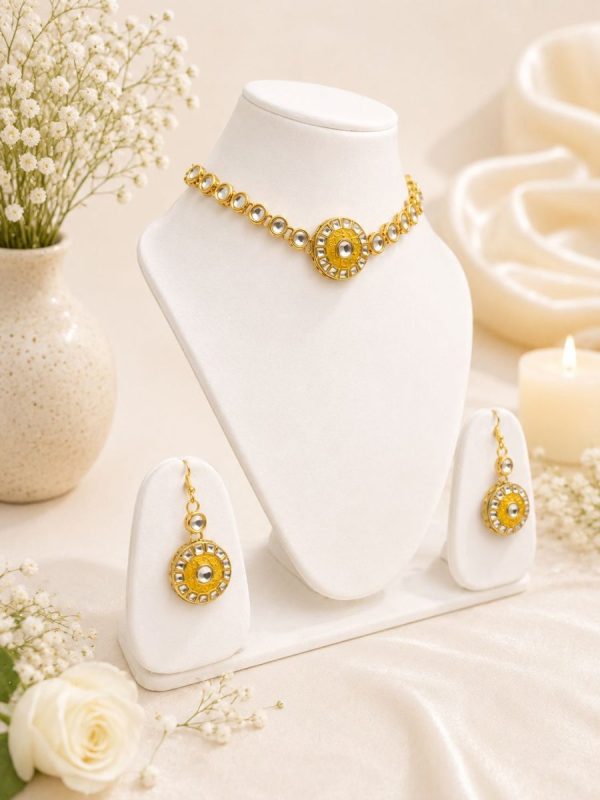 Elegant gold and white Kundan jewellery set for women