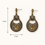 Elegant vintage style gold earrings for festive and daily wear- dimensions